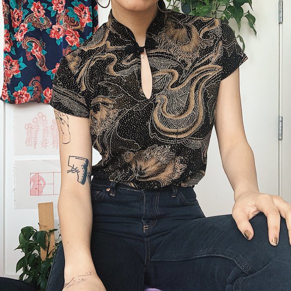 *sold* Sparkle Wave Top - Picture 2 of 5